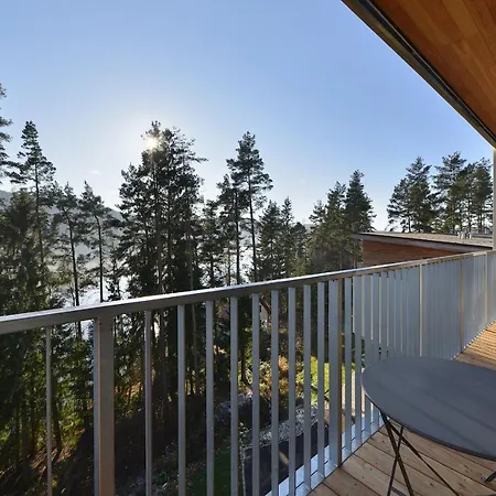 Апартаменты Element Lakeside *